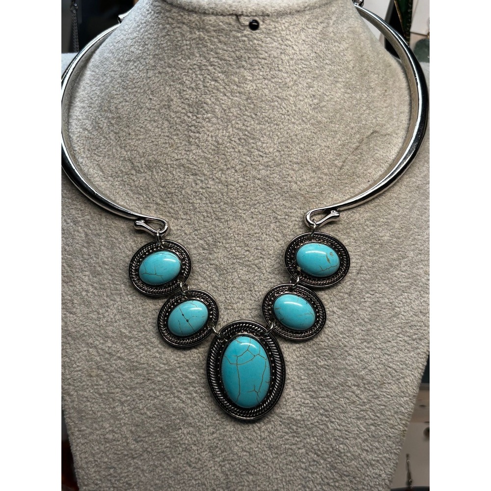#7. Boho Turquoise Statement Choker Necklace